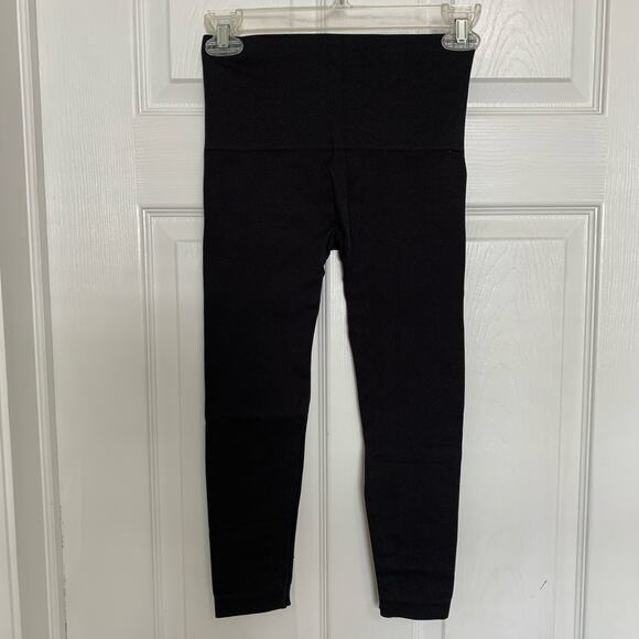 Spanx Look at Me Now Black Cropped Leggings - Picture 4 of 6